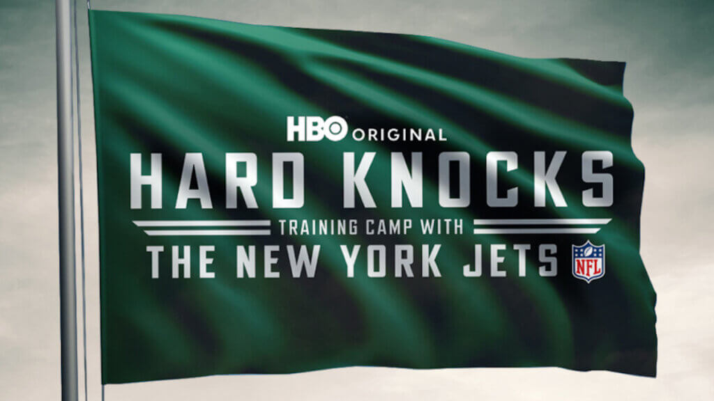 Show title card on a green flag flying on a flag post